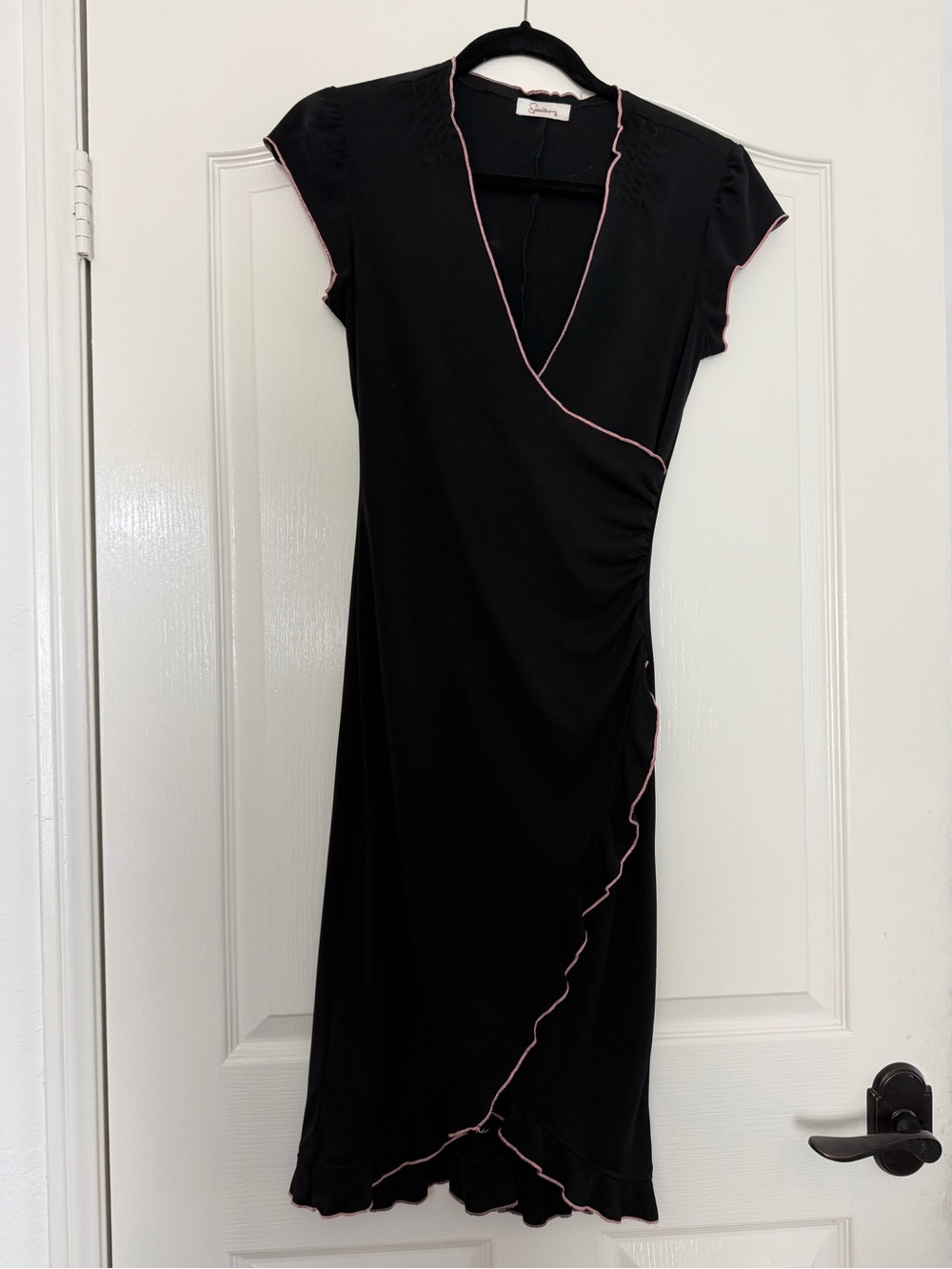 Speechless vintage Black Midi Dress with Pink Contrast Trim